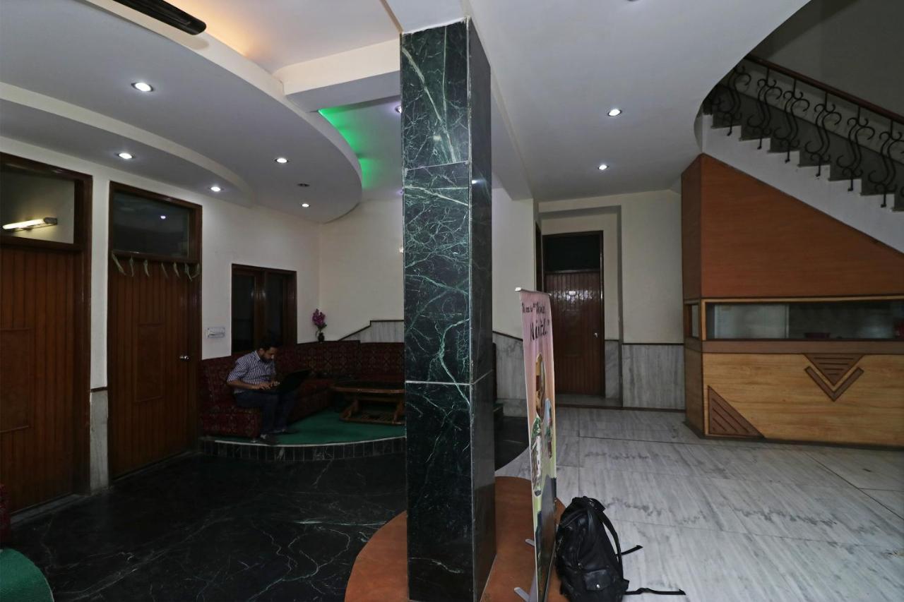 Oyo Hotel Silver Shine Near Gurudwara Shri Bangla Sahib Nowe Delhi Zewnętrze zdjęcie