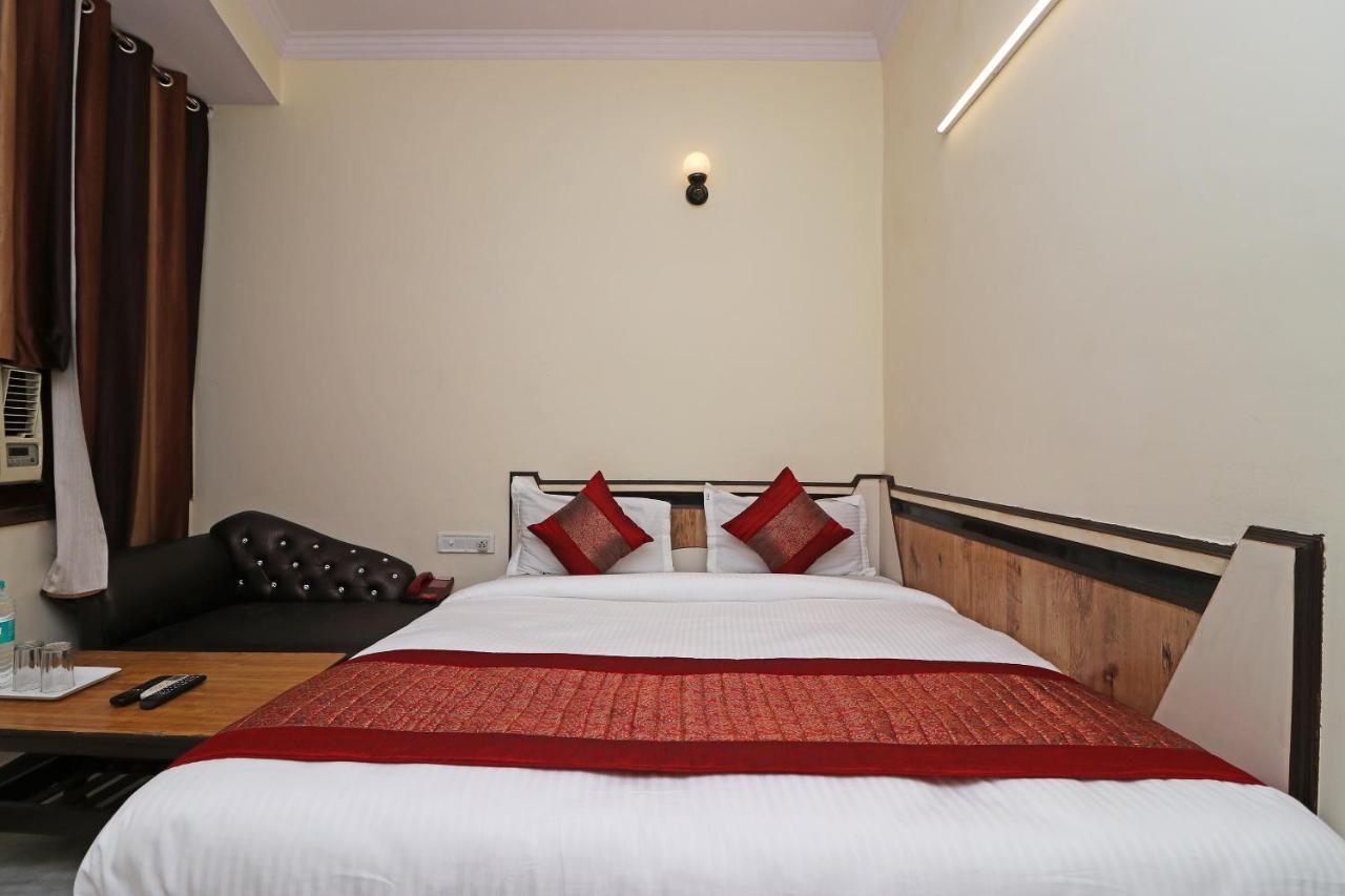 Oyo Hotel Silver Shine Near Gurudwara Shri Bangla Sahib Nowe Delhi Zewnętrze zdjęcie