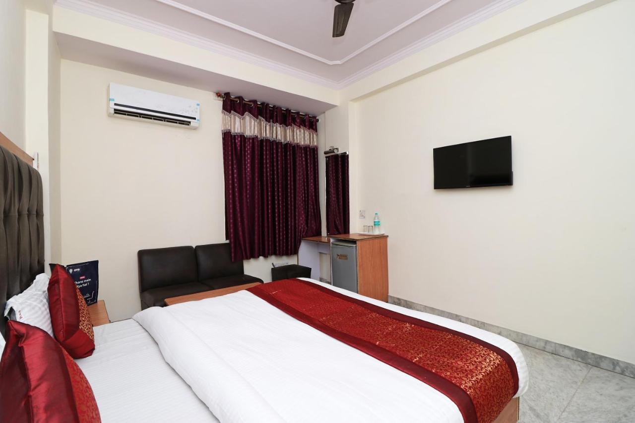 Oyo Hotel Silver Shine Near Gurudwara Shri Bangla Sahib Nowe Delhi Zewnętrze zdjęcie