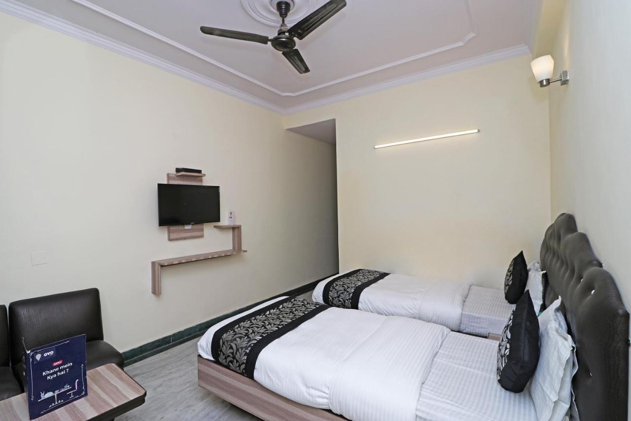 Oyo Hotel Silver Shine Near Gurudwara Shri Bangla Sahib Nowe Delhi Zewnętrze zdjęcie