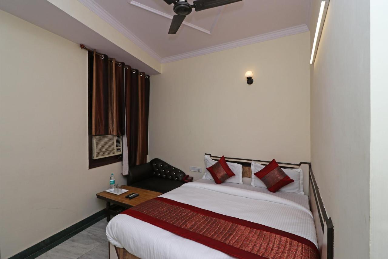 Oyo Hotel Silver Shine Near Gurudwara Shri Bangla Sahib Nowe Delhi Zewnętrze zdjęcie