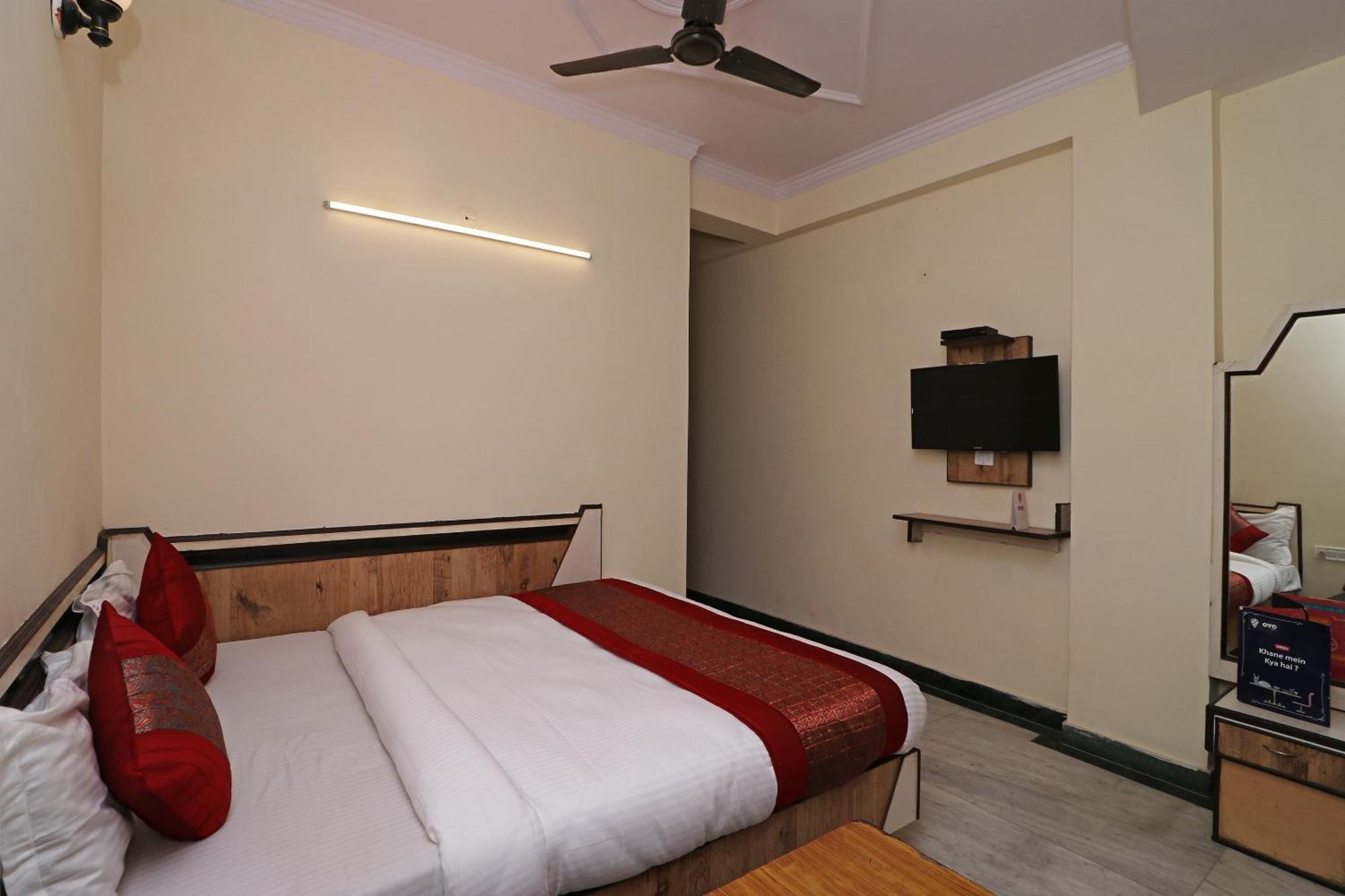 Oyo Hotel Silver Shine Near Gurudwara Shri Bangla Sahib Nowe Delhi Zewnętrze zdjęcie